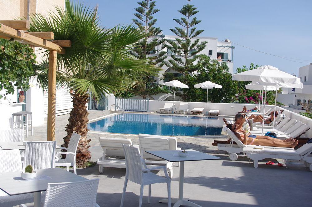 Iris Boutique Hotel Kamari  Bagian luar foto